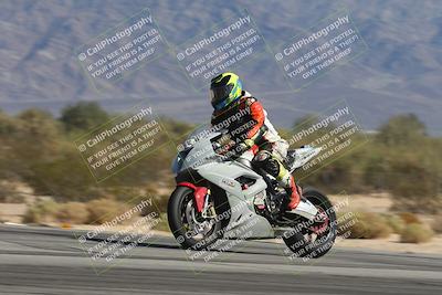 media/Oct-30-2025-Racers Edge (Thu) [[dabbdaf680]]/3-B Group/Session 4 (Turn 9 Side)/